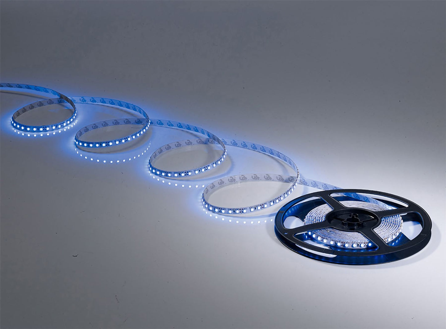 Techtouch LED IP20 Strips Hawthorne Round Ceiling 18W 1050lm LED 4000K Polished Chrome/Crystal, 3yrs Warranty - IL80020 Strip