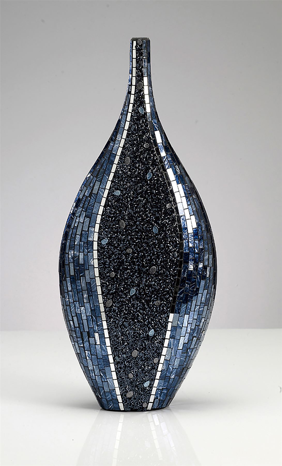 Diyas Home (DH) Sapphire Mosaic Vase Tall Blue/Silver Mosaic