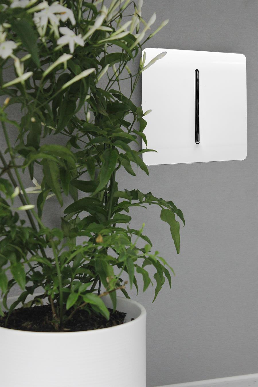 Trendi Artistic Modern Glossy  Auto Retractive Door Bell Switch White ART-DBWH