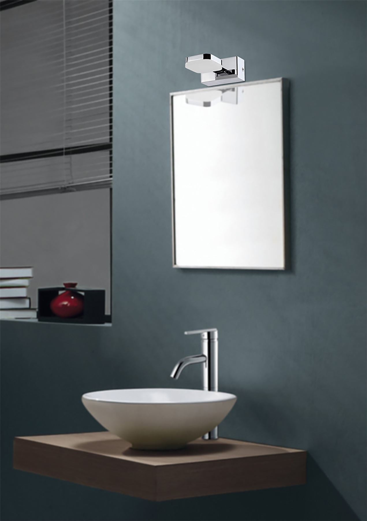Mantra Fusion Gio Wall Light 1 Light 5W LED 3000K, 450lm, Polished Chrome/Frosted Acrylic, 3yrs Warranty