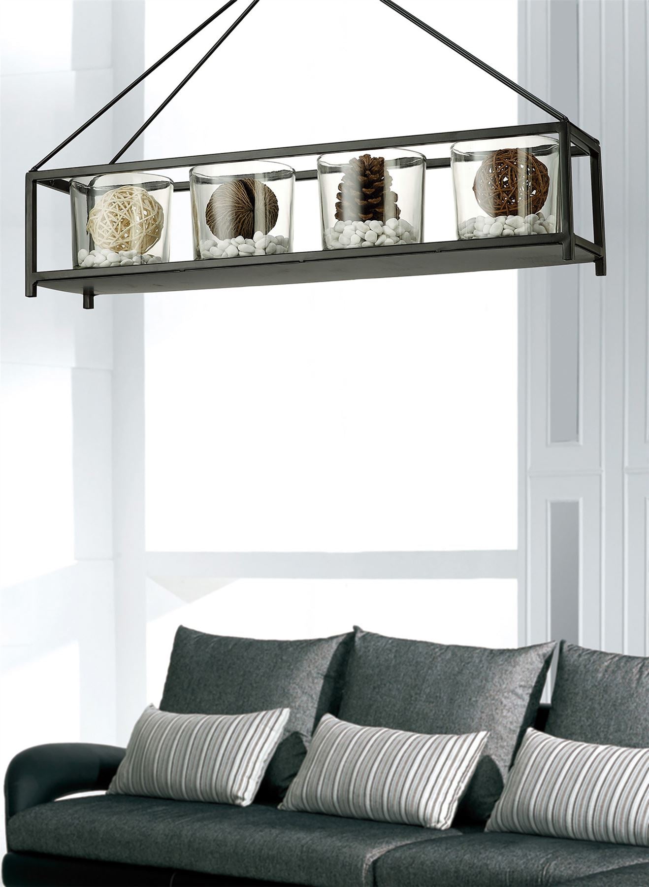 Diyas Home (DH) Athena 5 Candle Holder Medium Black/Clear Glass Art