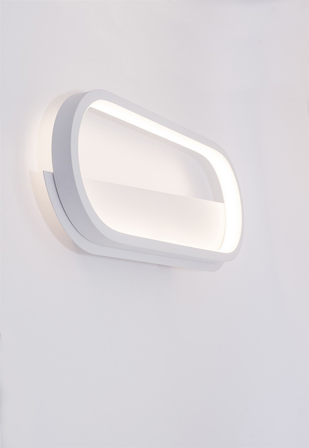 Mantra Fusion Box Wall Light, 20W LED, 3000K, 800lm, White, 3yrs Warranty