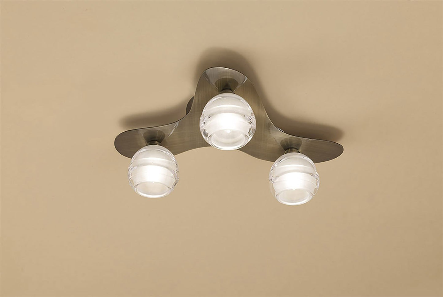 Mantra M1828 Loop Ceiling 3 Light G9 ECO, Antique Brass