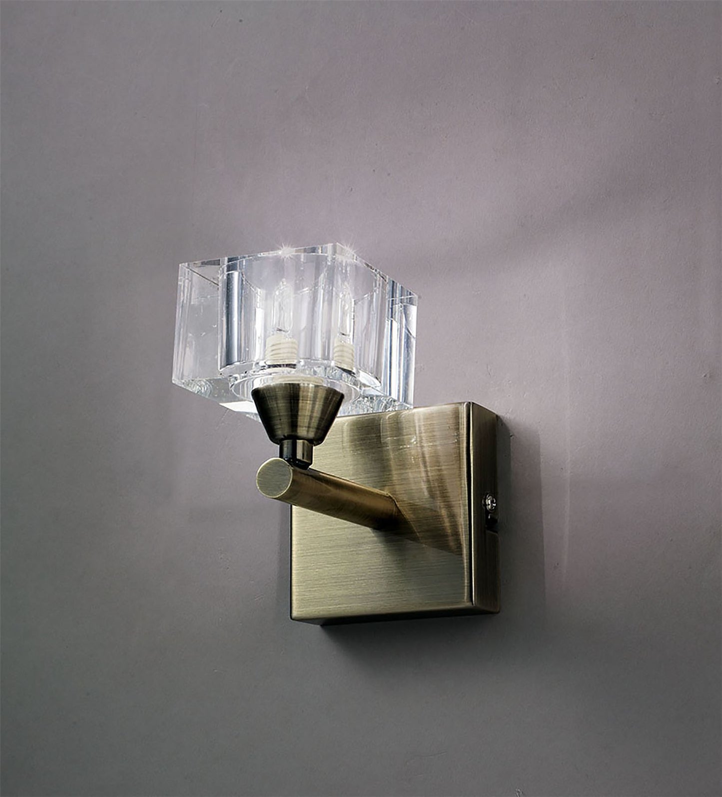 Mantra Cuadrax Wall 1 Light G9, Antique Brass