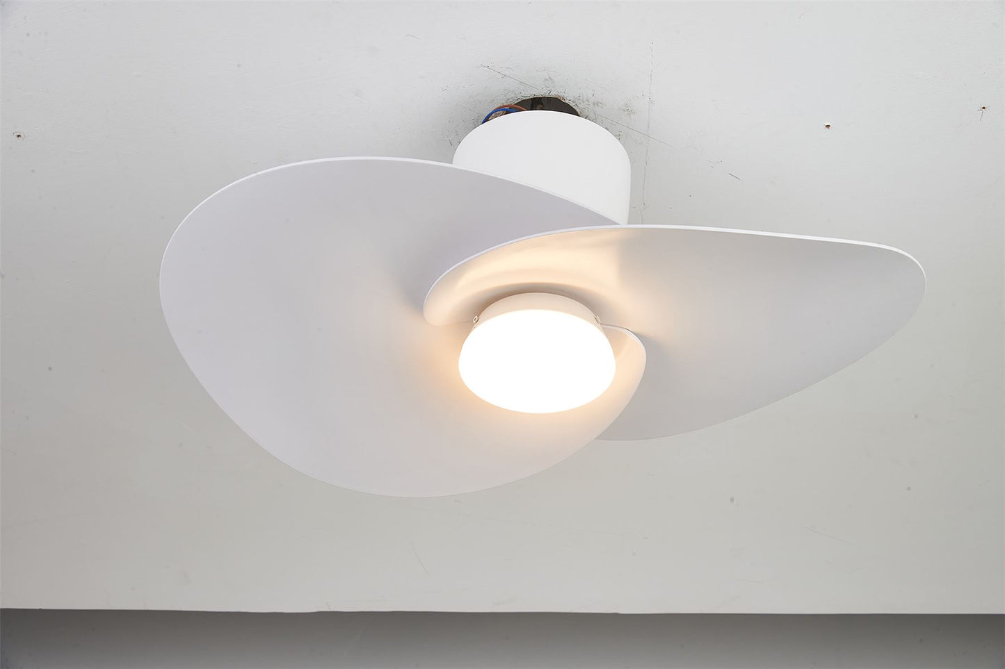 Nenufar 74 x 44cm 18W LED Dimmable Ceiling Light With Built-In 30W DC Fan, 3000-5000K Remote Control, 3600lm, White, 5yrs Warranty
