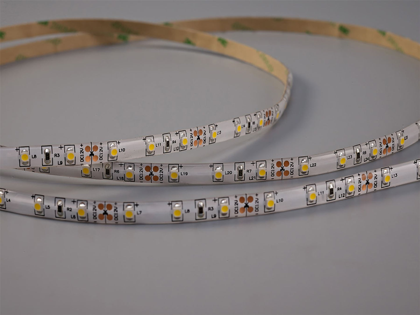 Dlux Axios Select 12V IP54 4.8W/m 3528 60LED/m Axios Select, 5mx8mm, 12V, 24W, LED Strip/3M VHB, Cuttable: 50mm, 60LED/m, 420lm/m, 4.8W/m, 120°, 6000K P. White, IP54, DRIVER EXC, 3yrs Warranty