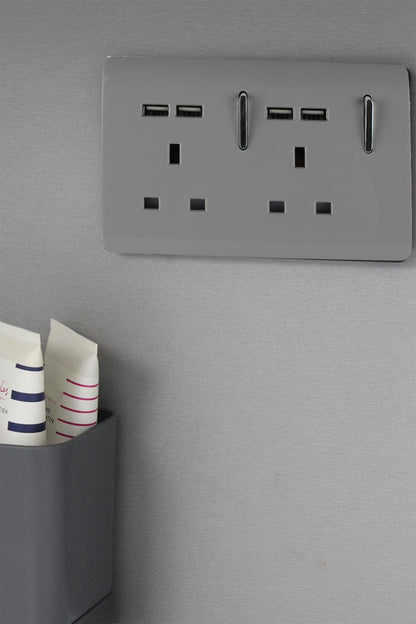 Trendi 2 Gang Artistic Modern Glossy 13 Amp 4x2.1mA USB Switched Tactile Plug Socket Light Grey