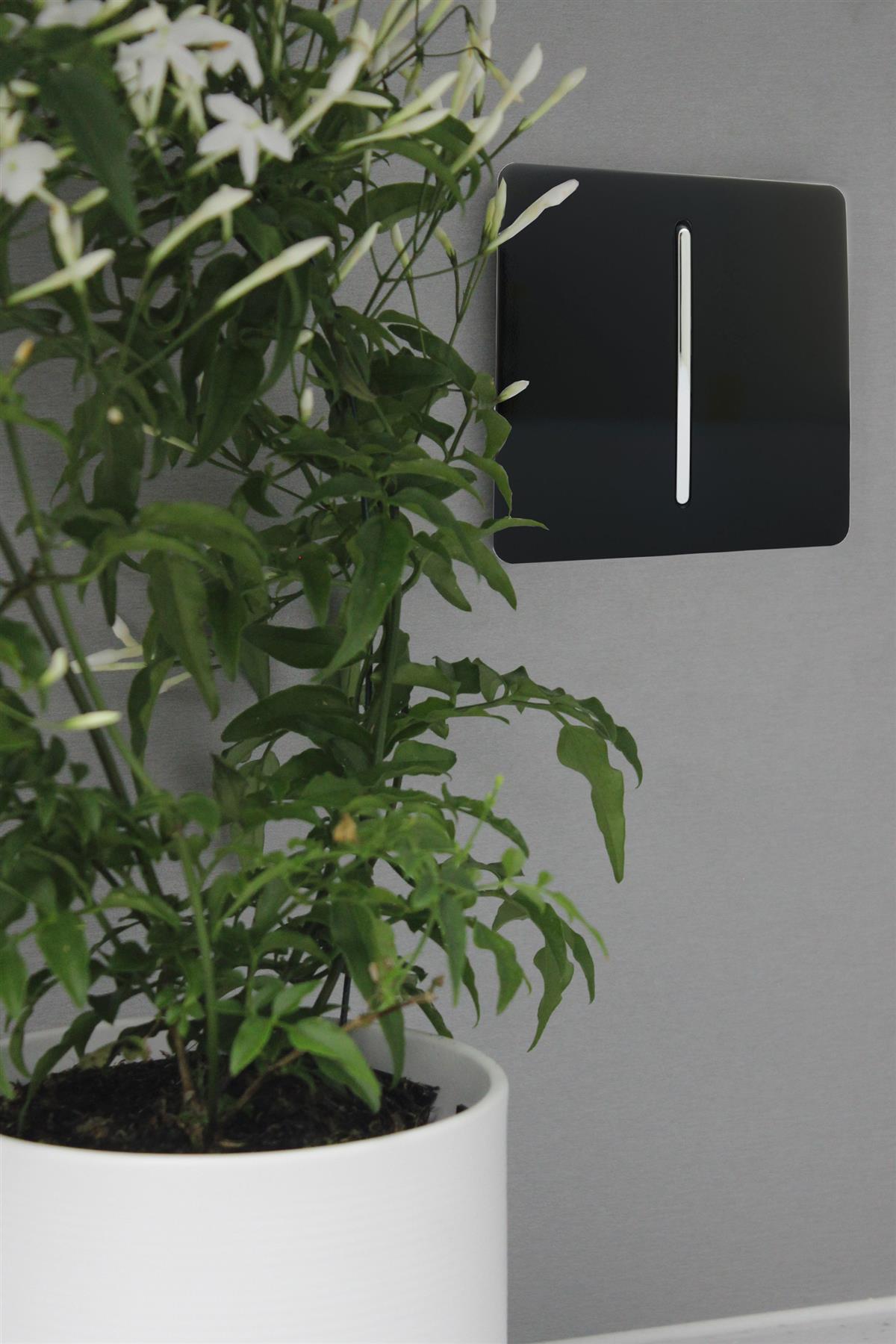 Trendi Artistic Modern Glossy  Auto Retractive Door Bell Switch Black ART-DBBK