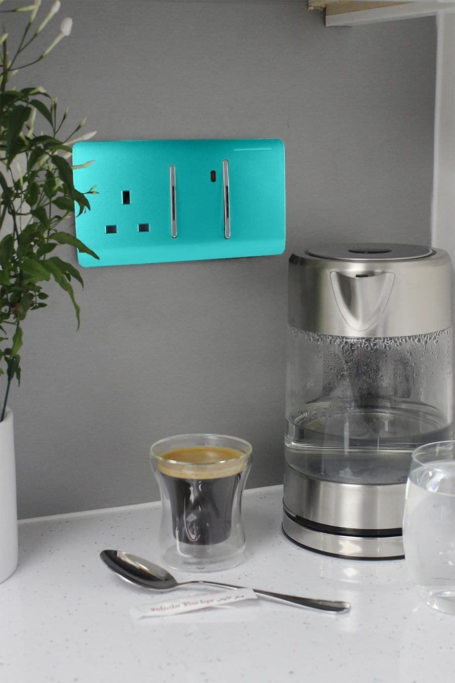 Trendi Artistic Modern Glossy 45 A Cooker Switch & Plug Socket Inc Neon Insert Bright Teal