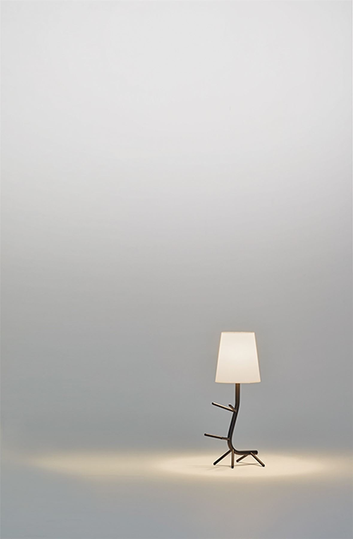 Mantra Centipede Table Lamp with Shade, 1 x E27, Black/White