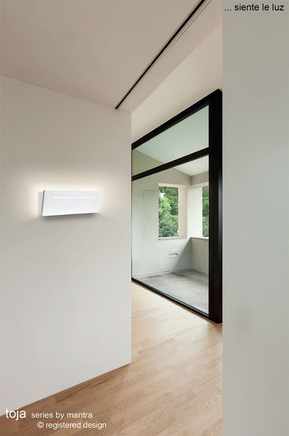 Mantra Fusion M5121 Toja Wall Light Rectangular 8W LED 4000K, 720lm, White, 3yrs Warranty