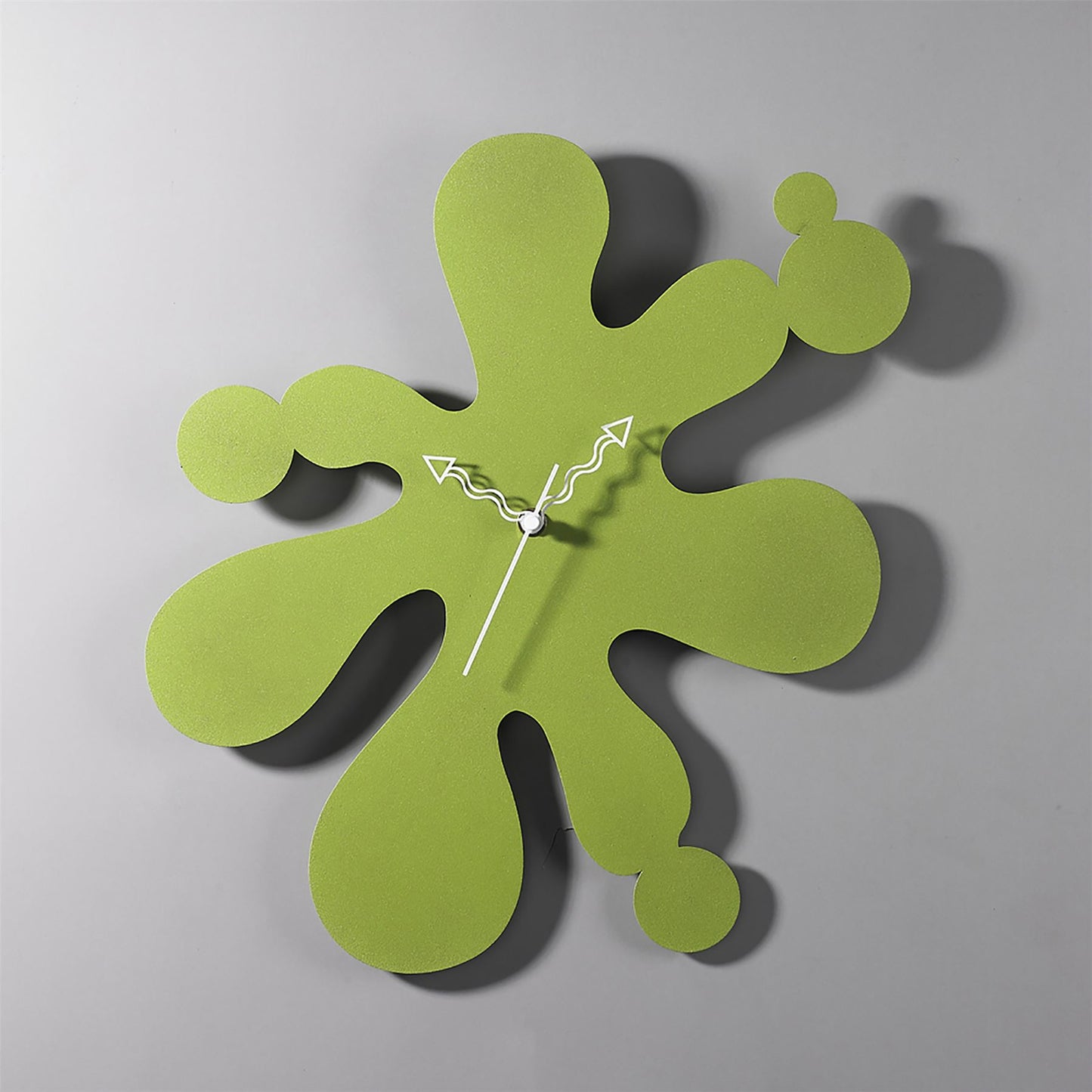 Diyas Home (DH) Infinity Splat Clock Green Wall