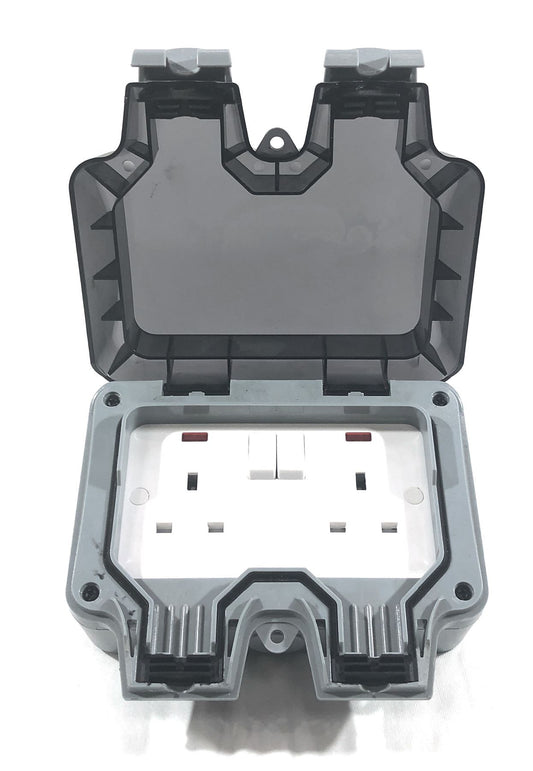 illucio 2 Gang 13 Amp Weatherproof Outdoor Switched Plug Socket