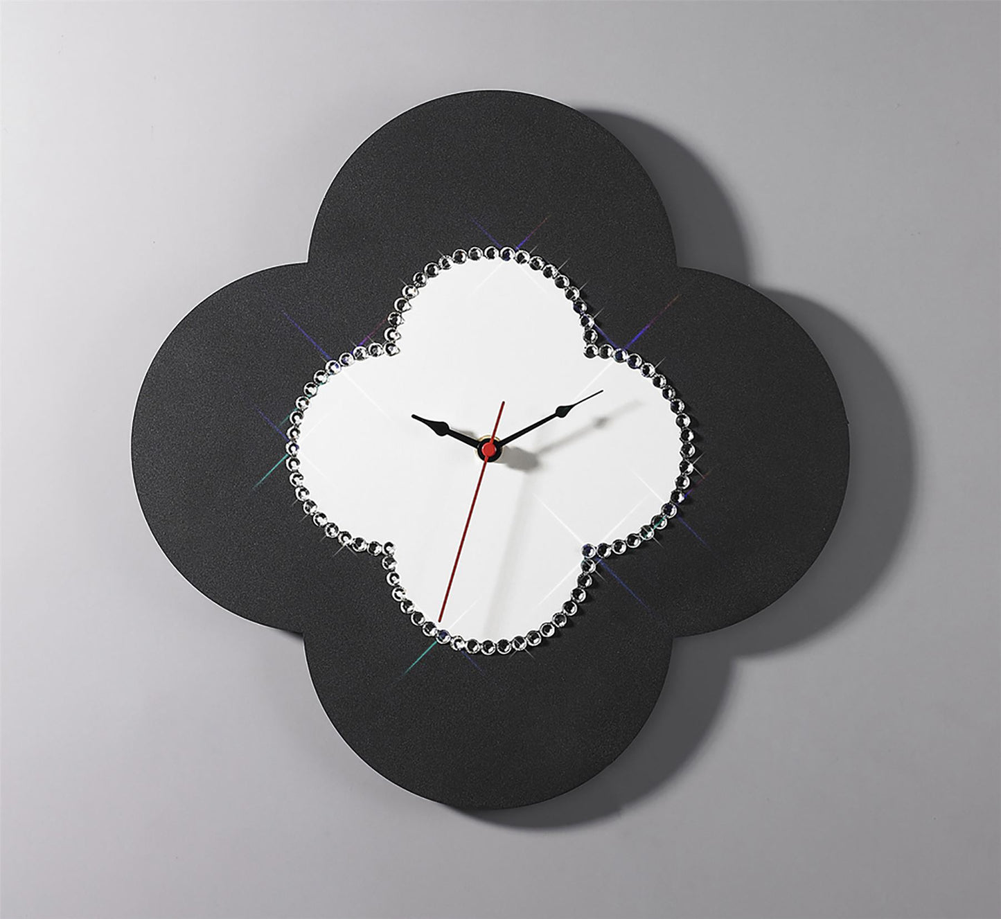 Diyas Home (DH) Infinity Flower Clock Black/White Wall